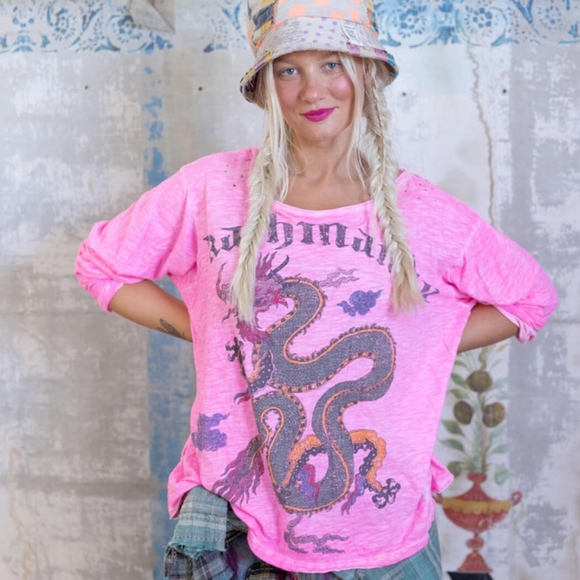 Magnolia Pearl Kathmandu Vigo tee in Azalea - Picture 8 of 8